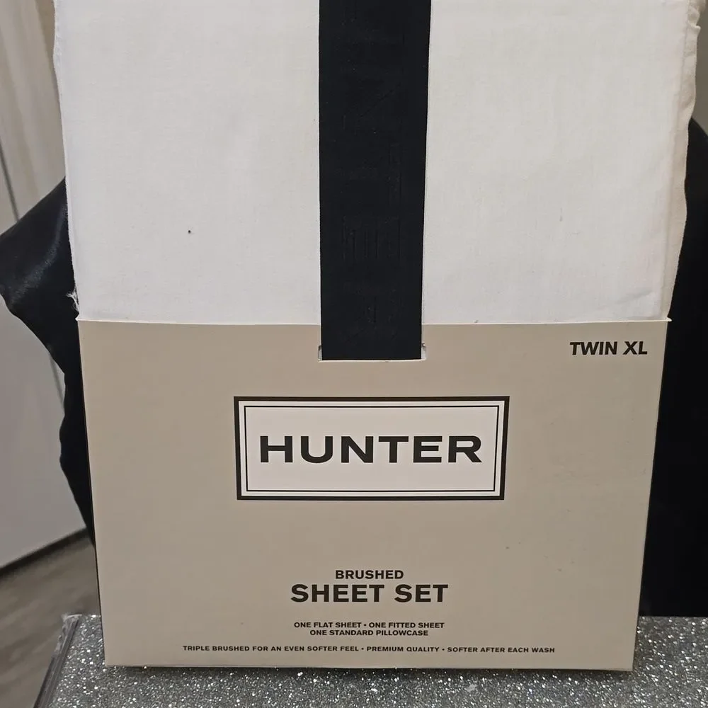 Hunter Premium Quality Brushed Twin XL Sheet‎ Set- White